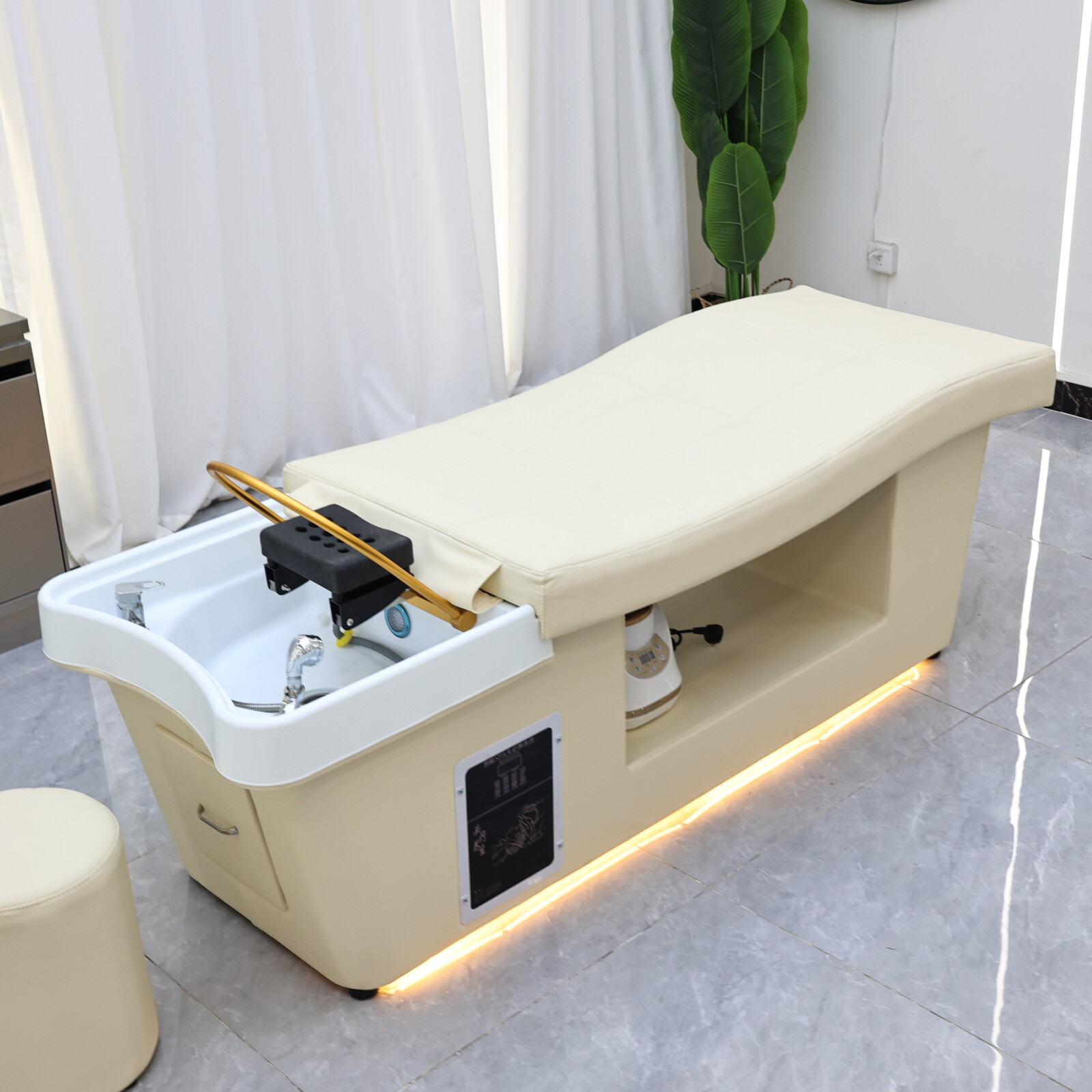 XinSheng Massage Table Massage - Spa Wellness Salon review and price